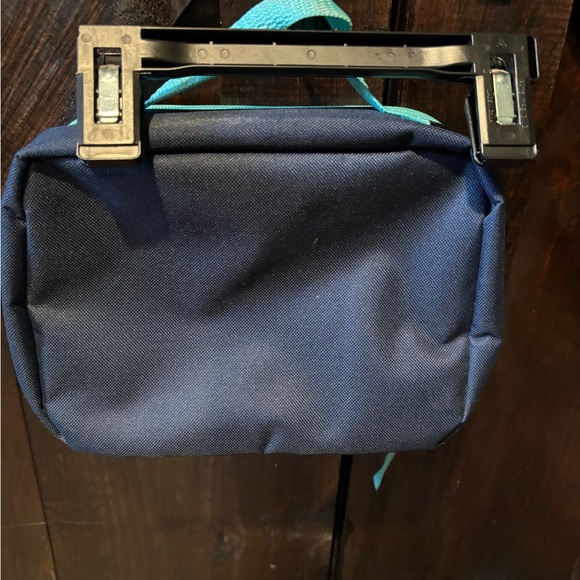 Stitch Kids Lunch Bag - Blue and Pink - Picture 2 of 3